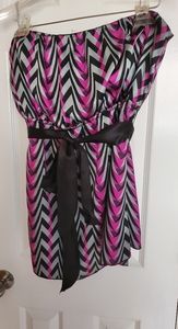 Sleeveless empire waist top